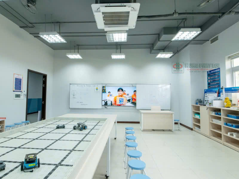 Bàn ghế học sinh
